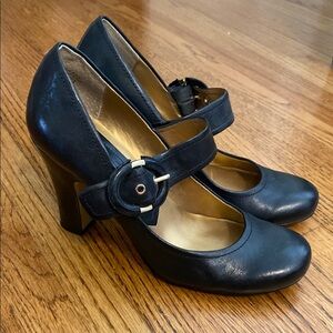 Nine West heels. Black. Size 7.5